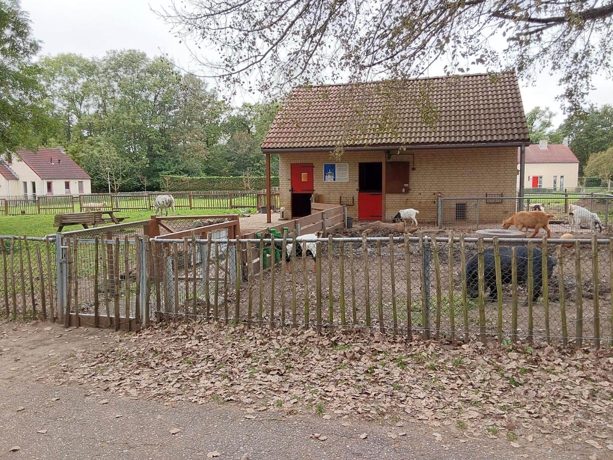 Rumah Senang Wellness Met Hottub En Tuin Ewijk Exteriér fotografie