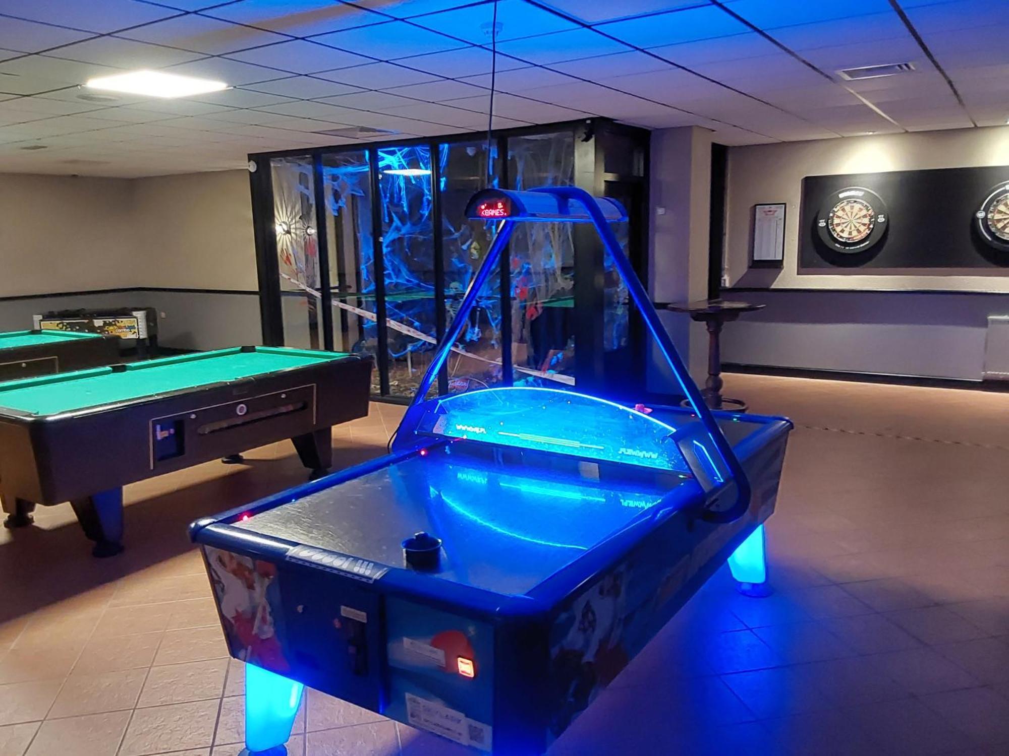 Rumah Senang Wellness Met Hottub En Tuin Ewijk Exteriér fotografie