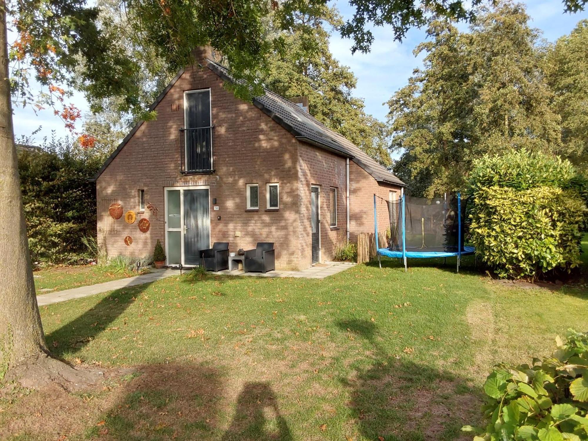 Rumah Senang Wellness Met Hottub En Tuin Ewijk Exteriér fotografie